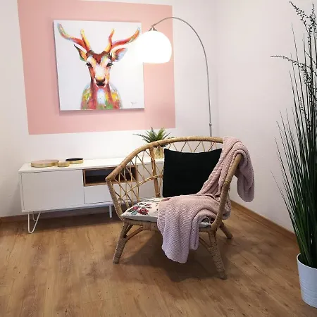 Contrescarpe Apartment